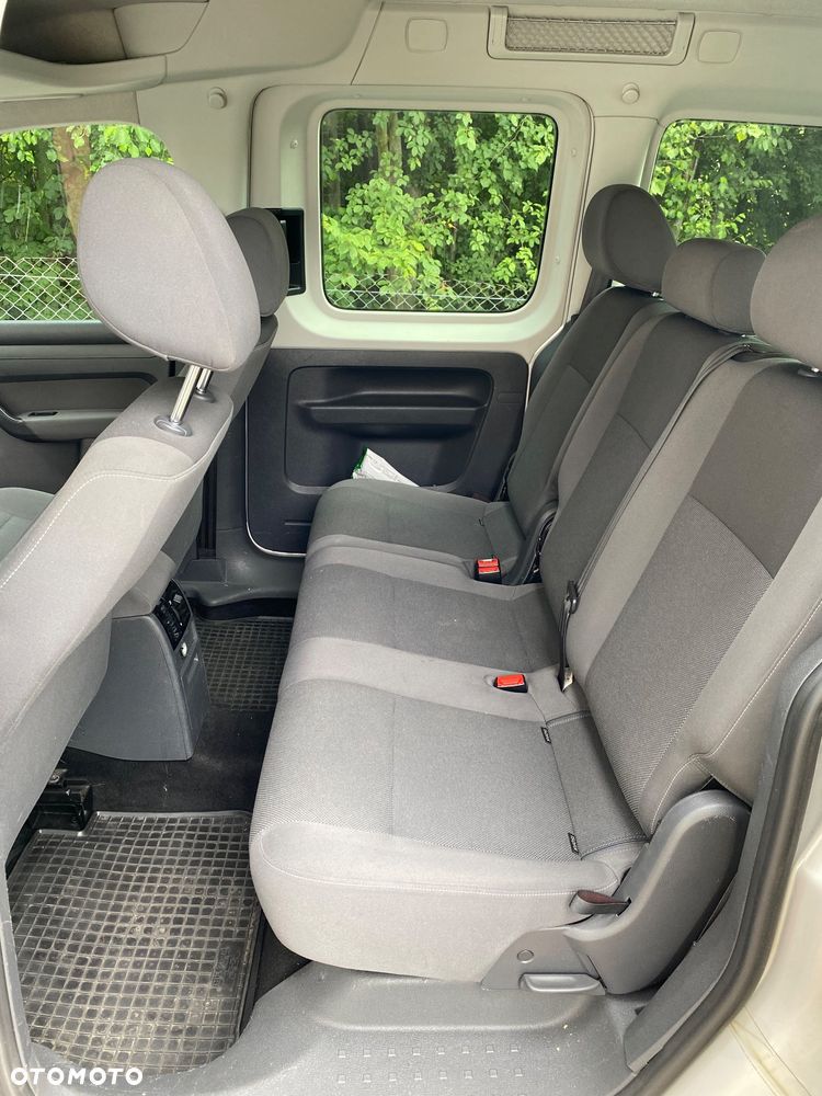 Volkswagen Caddy - 9