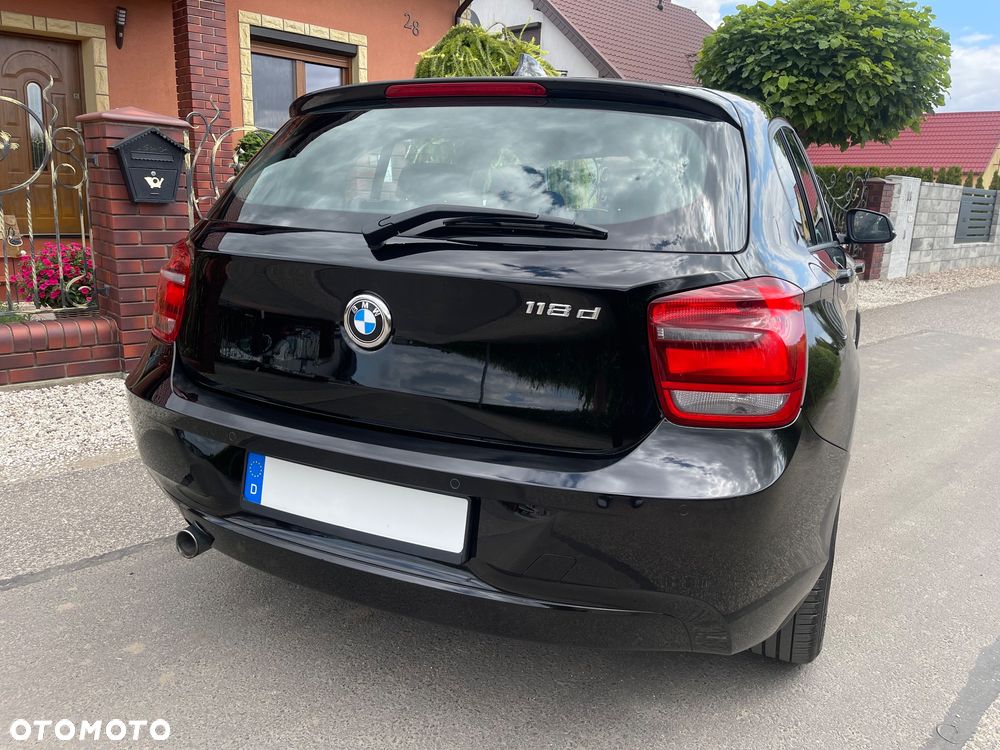 BMW Seria 1 118d DPF Edition Lifestyle - 24
