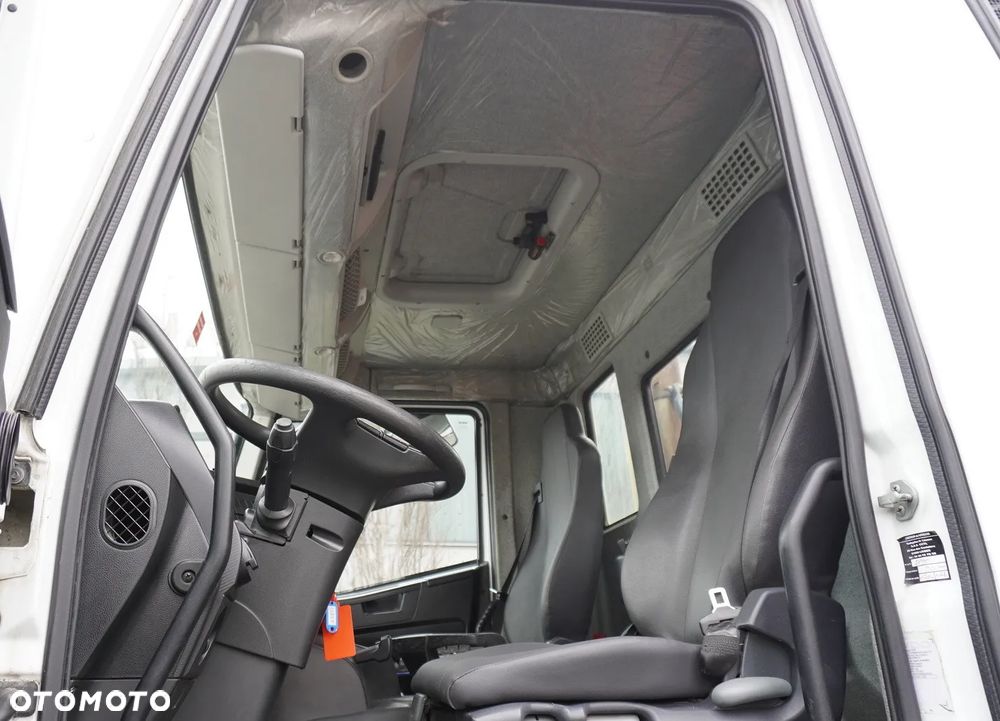 Iveco Stralis 19.310 E6 4x2 / Fassi F155A.0.22 / 690 MTH! / pilot / NOWA 3-stronna wywrotka - 23