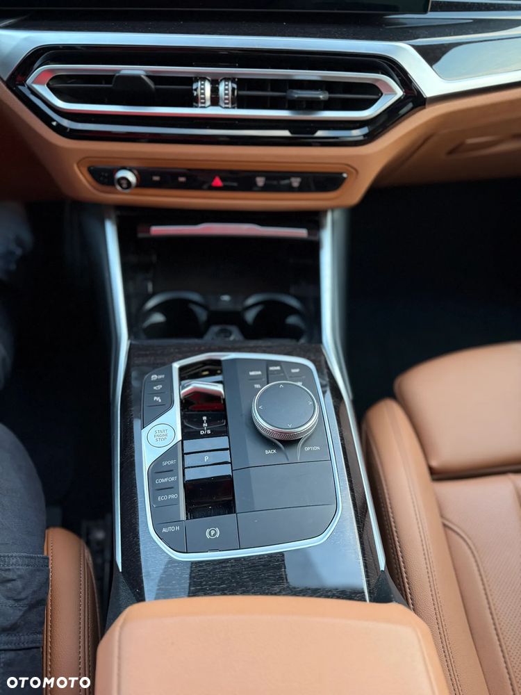 BMW Seria 3 320d xDrive M Sport sport - 28