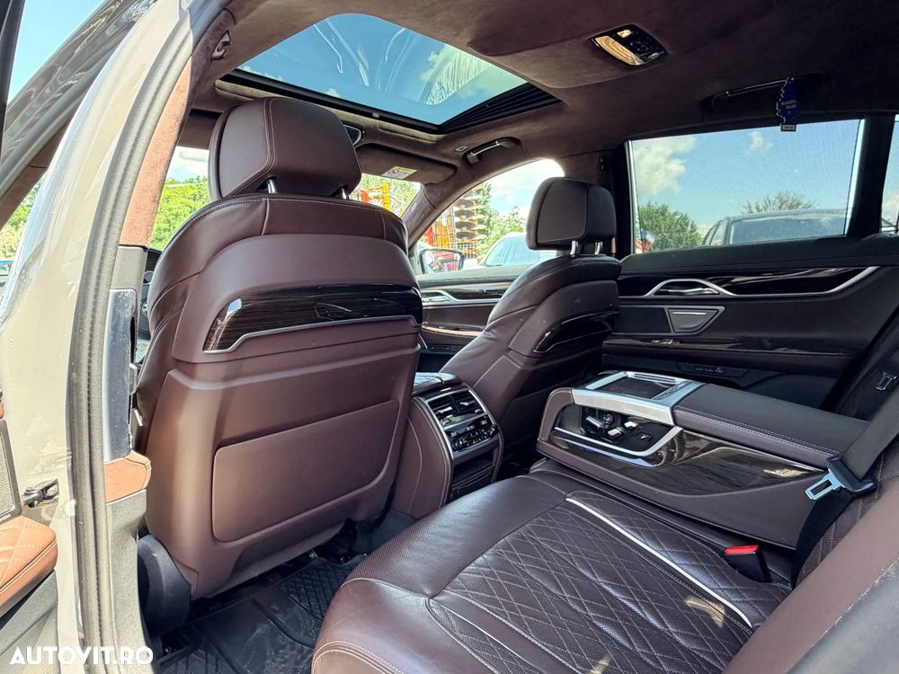 BMW Seria 7 740d xDrive - 10