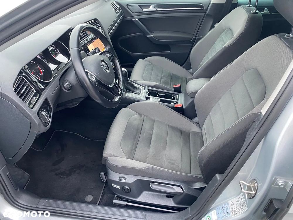 Volkswagen Golf 2.0 BlueTDI DSG Highline - 20