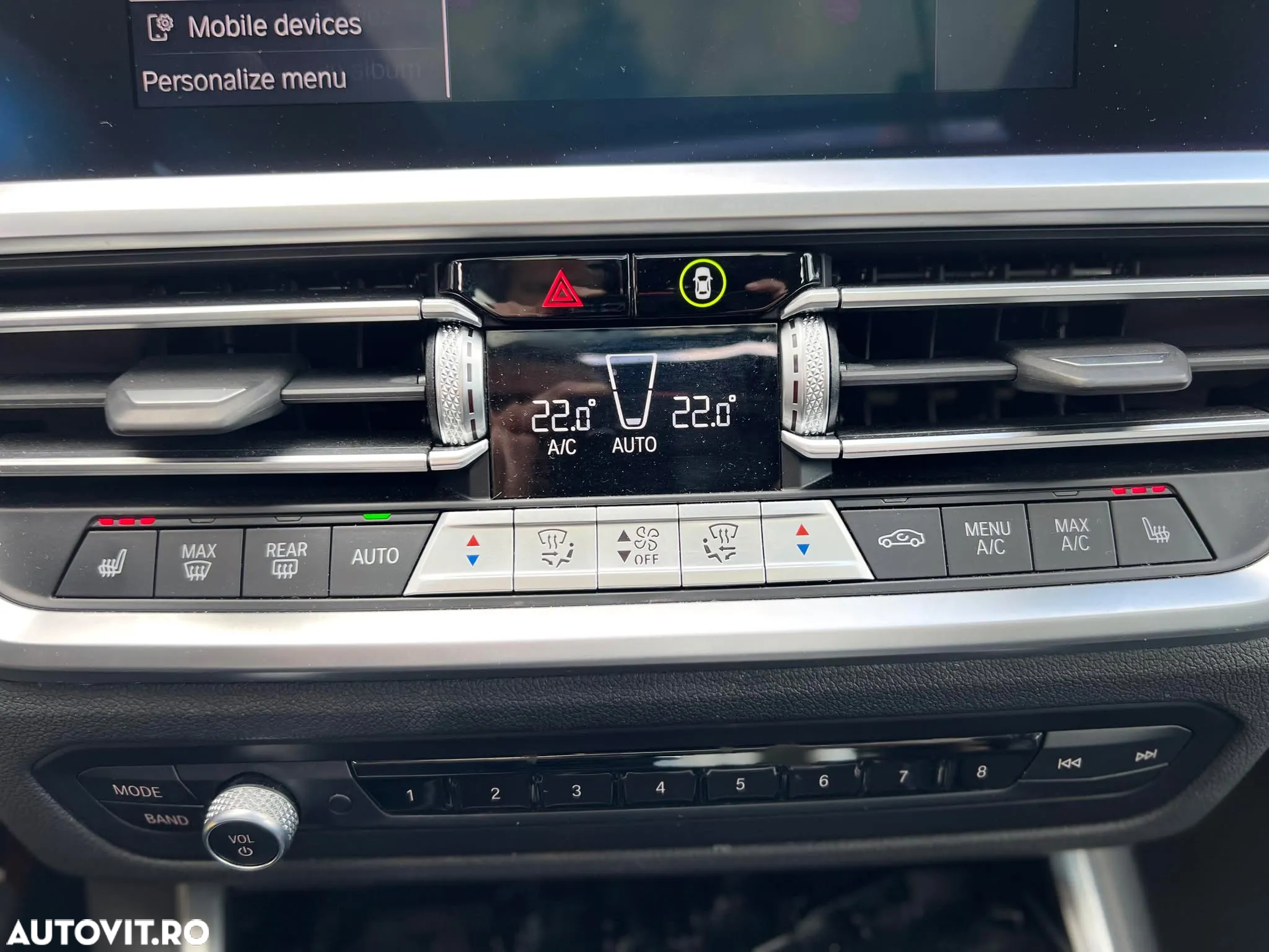 BMW Seria 3 330i Aut. Sport Line - 26