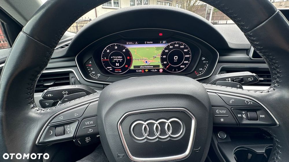 Audi A4 Avant 2.0 TDI S tronic - 29