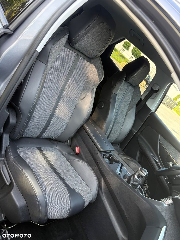 Peugeot 3008 BlueHDi 150 Stop & Start Business-Line - 22