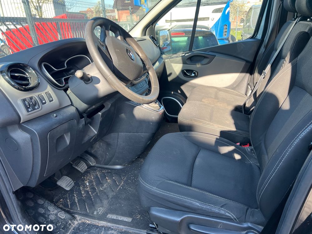 Renault Trafic - 14