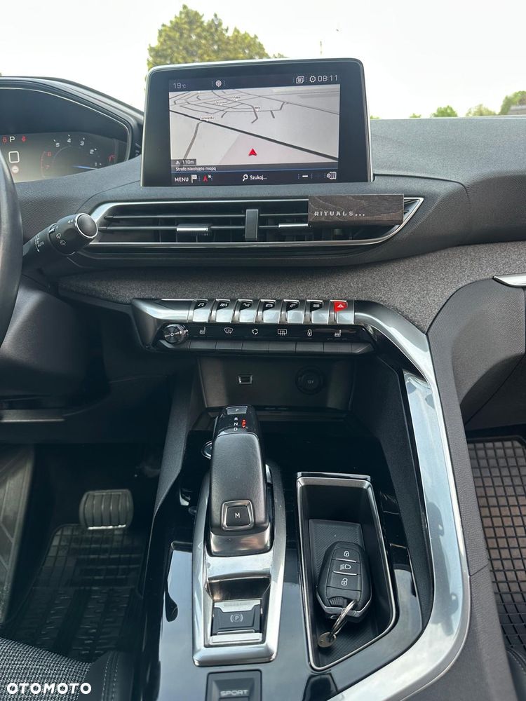 Peugeot 3008 1.6 THP Active S&S EAT6 - 26