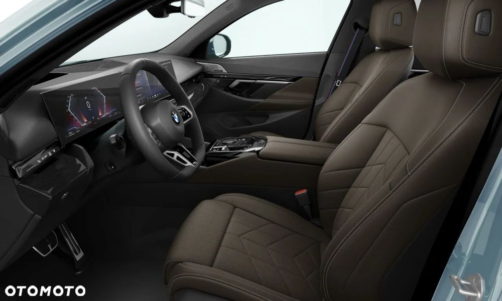 BMW Seria 5 520d xDrive mHEV M Sport - 4