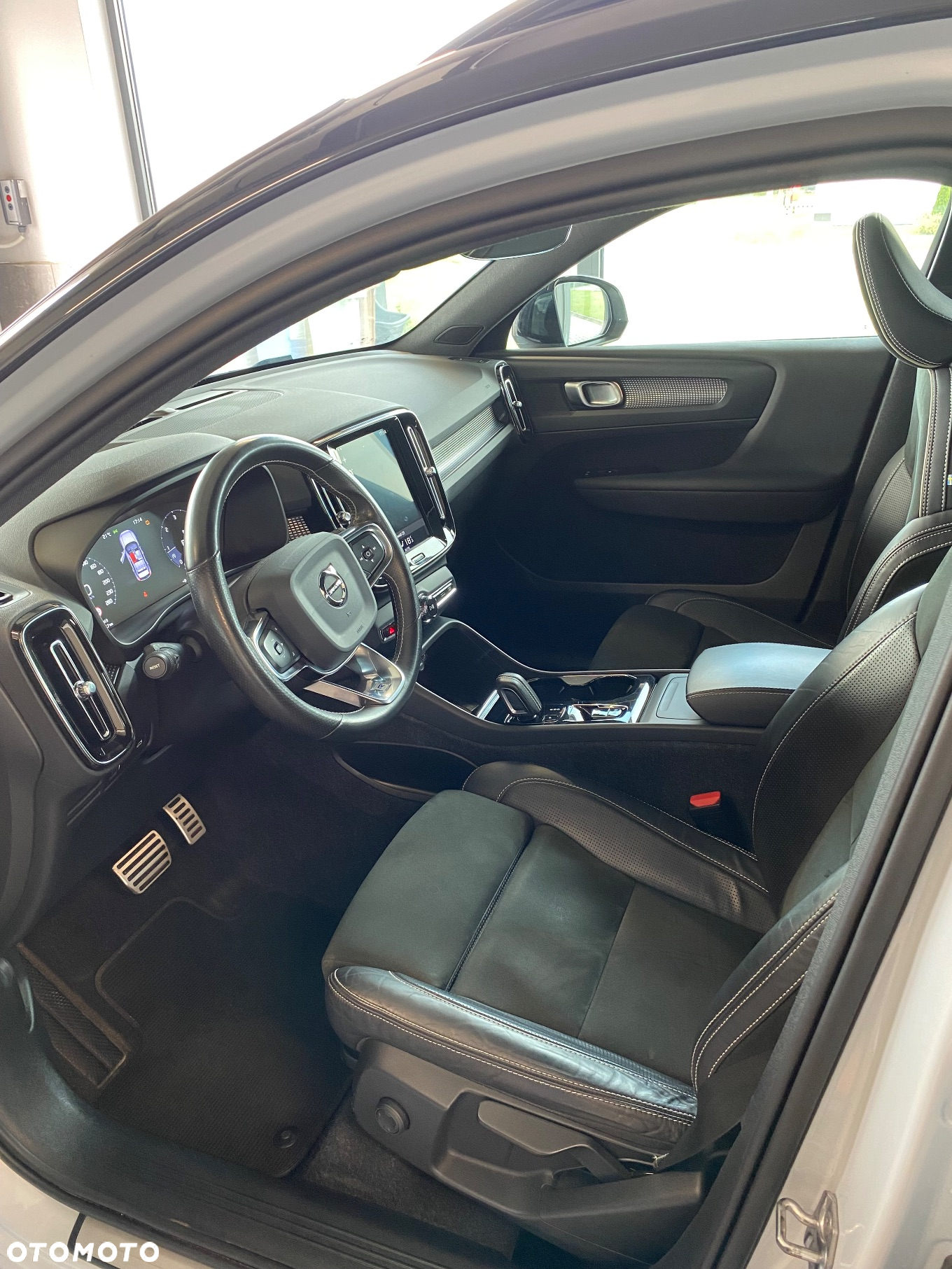 Volvo XC 40 D3 Geartronic R-Design - 9