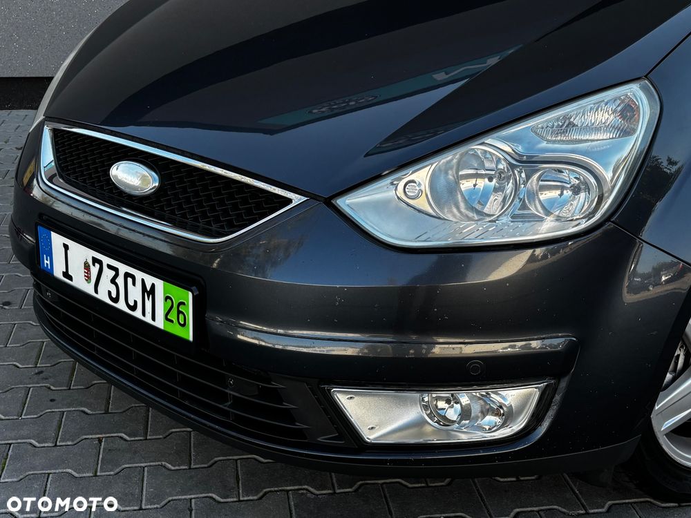Ford Galaxy - 28