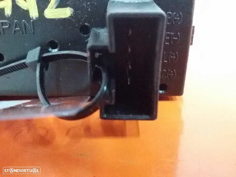 ECRÃ MULTIFUNÇÕES TOYOTA PRIUS FASTBACK 2007 - 4