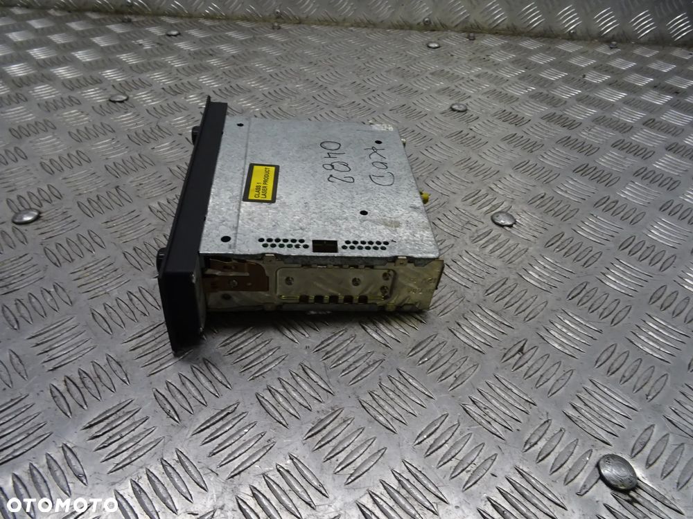 AUDI A4 B6 SEDAN 00-06 1.9 TDI AWX RADIO RADIOODTWARZACZ - 7