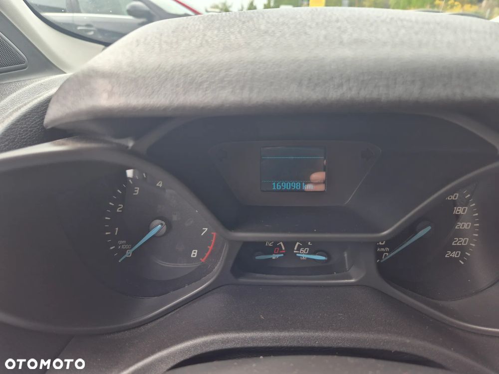 Ford Transit Connect - 17
