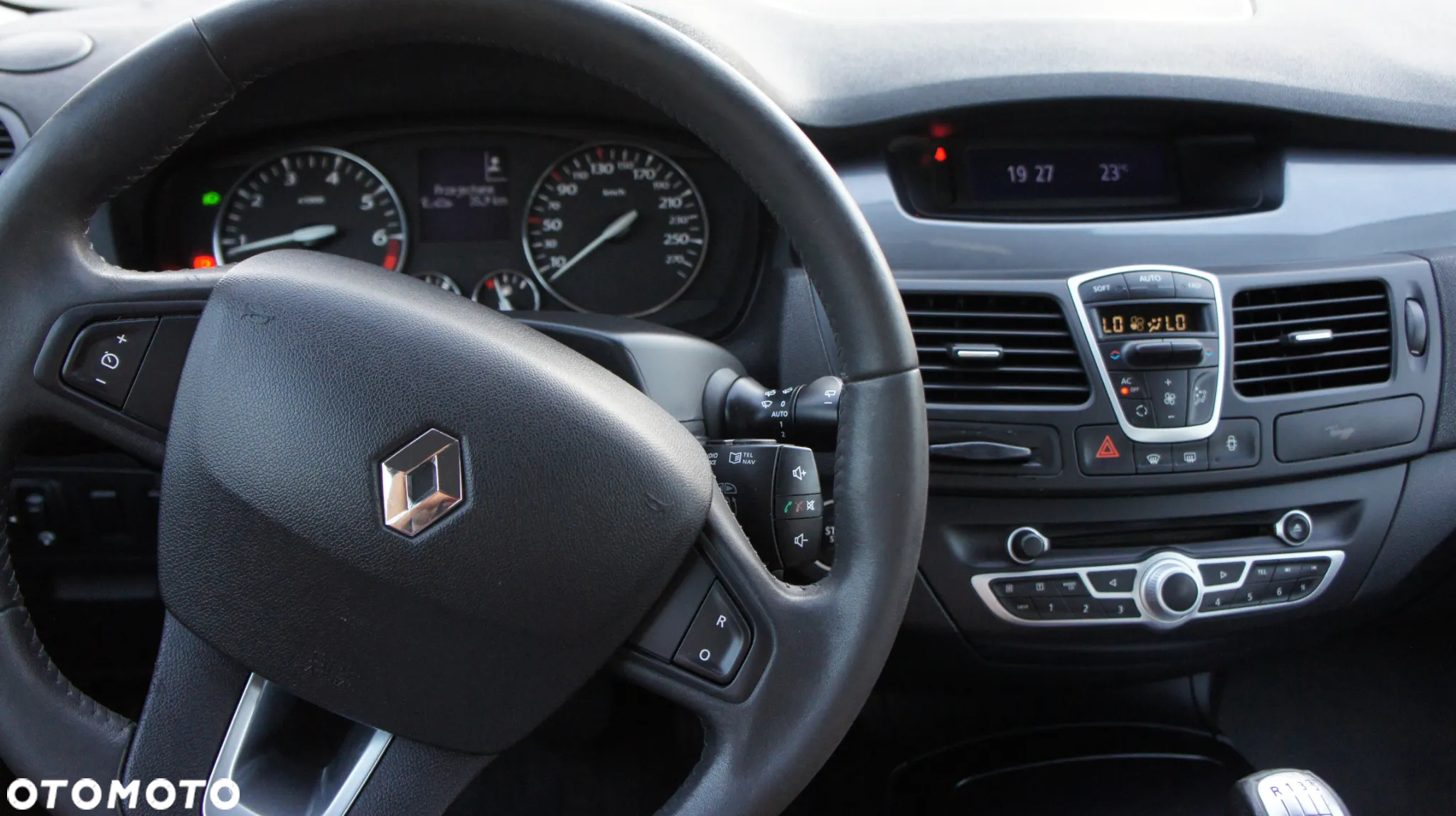 Renault Laguna - 15
