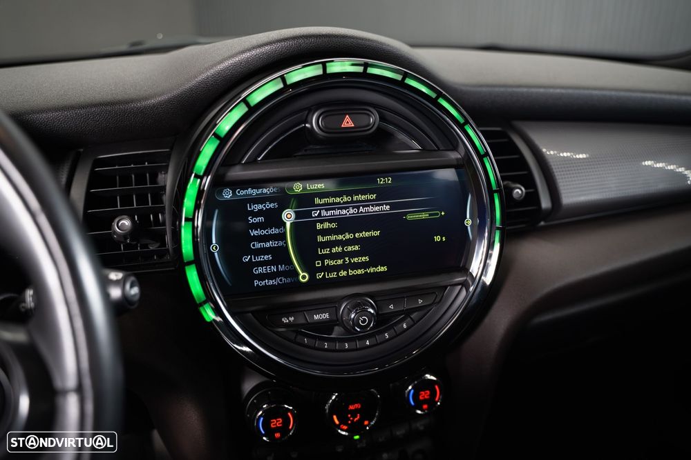 MINI 3 Portas Cooper D - 28