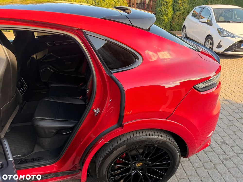 Porsche Cayenne GTS - 21