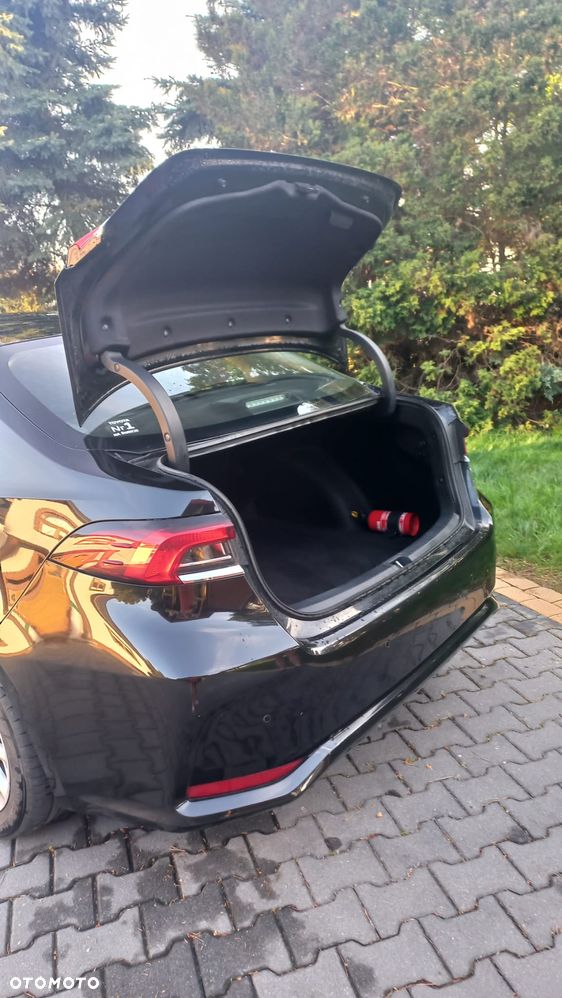 Toyota Corolla 1.6 Comfort MS - 19