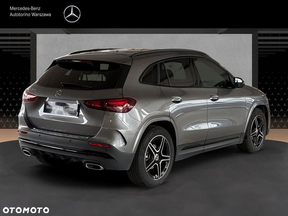 Mercedes-Benz GLA - 6
