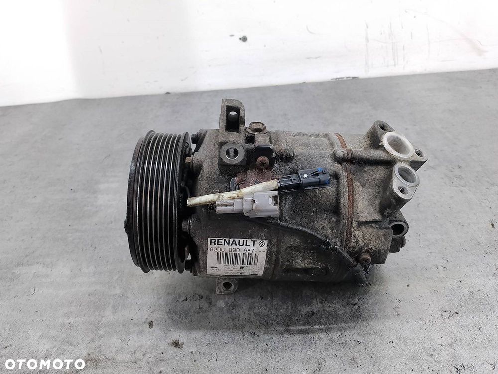 POMPA, SPRĘŻARKA KLIMATYZACJI RENAULT LAGUNA III 8200890987 2.0 DCI - 1
