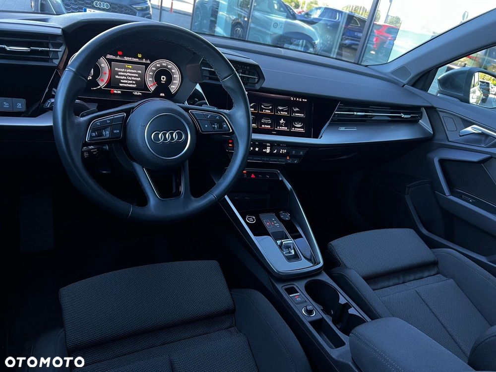 Audi A3 Sportback - 11
