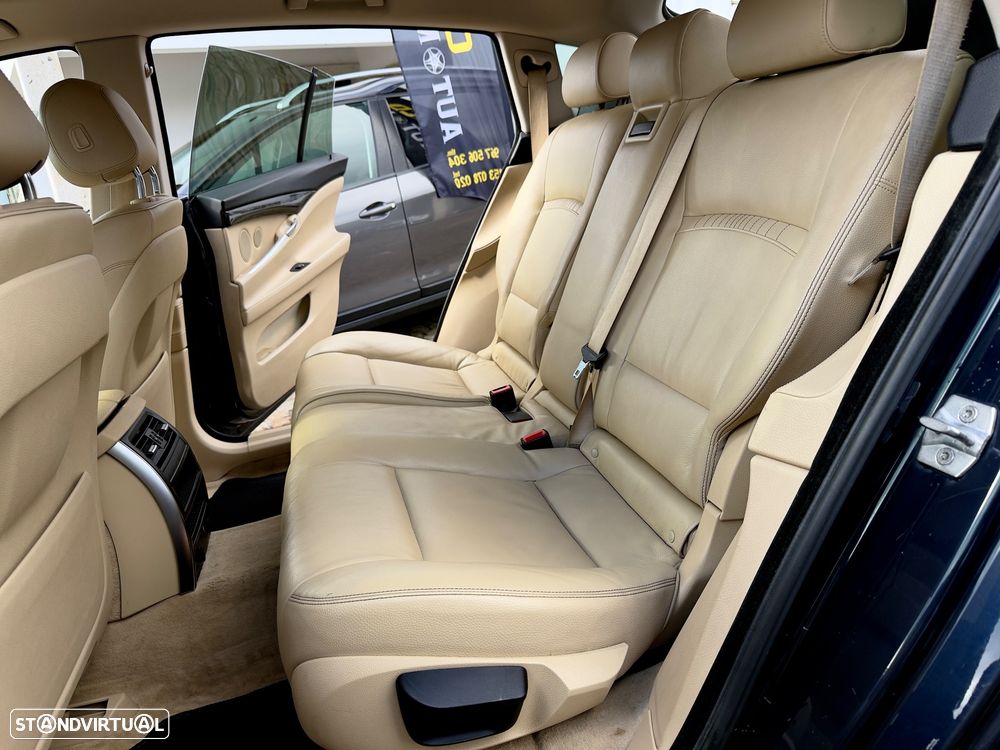 BMW 520 Gran Turismo d Line Luxury - 47