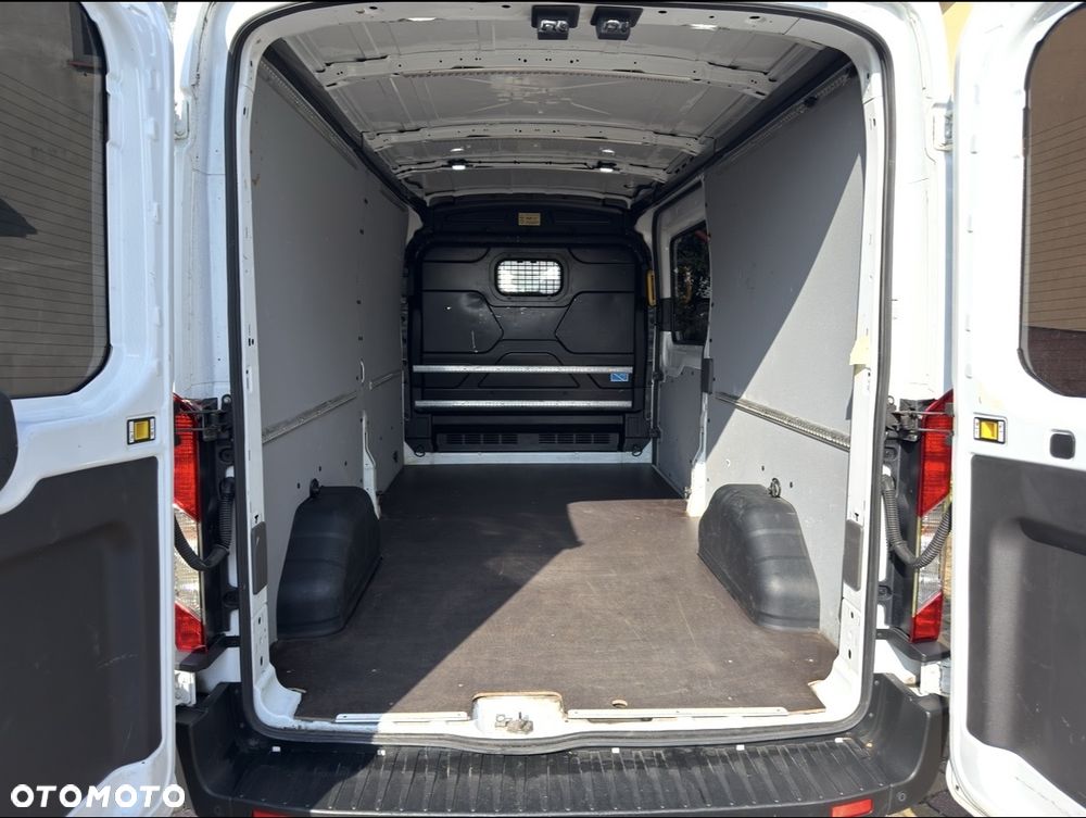 Ford Transit Kombi L3H2 Limited - 14