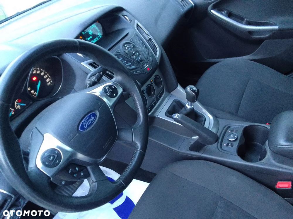 Ford Focus - 19