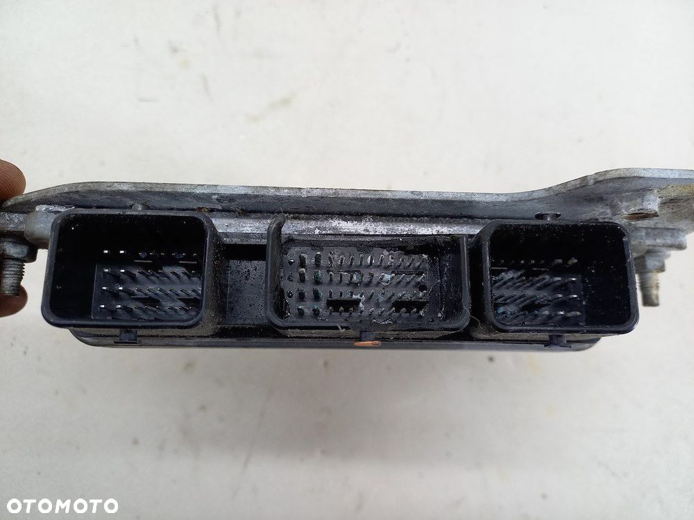 KOMPUTER, STEROWNIK NISSAN QASHQAI ( 06-12 ) MEC93-630 1.6 16V - 3