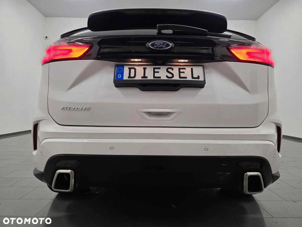 Ford Edge 2.0 EcoBlue Twin-Turbo 4WD ST-Line - 38