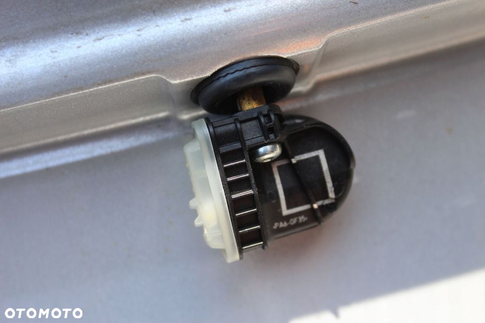 oryg ford 18cali 5x108 et52,5 7,5j s-max kuga mondeo tpms - 8