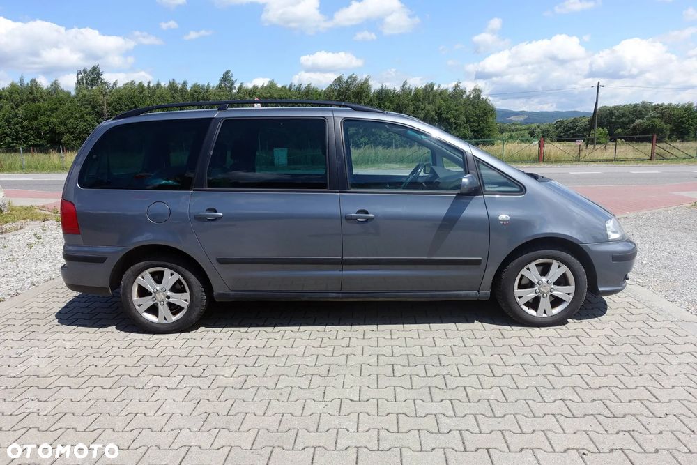 Seat Alhambra 2.0 TDI Reference - 4