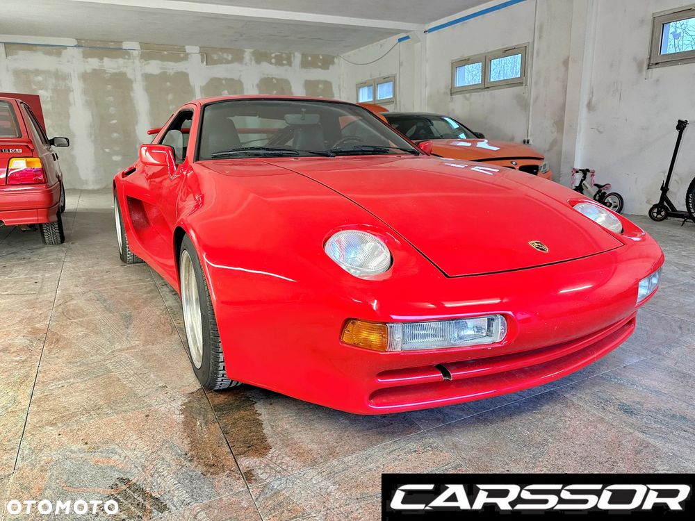 Porsche 928 - 11