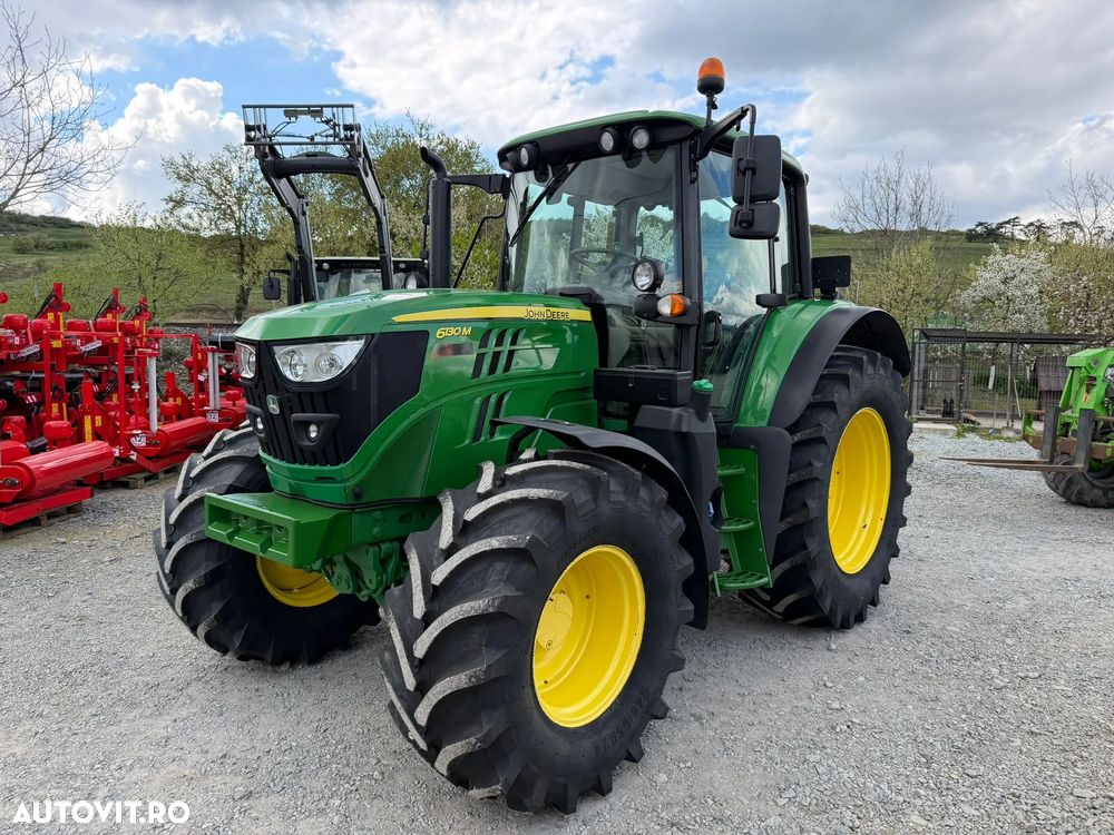 John Deere 6130M - 1