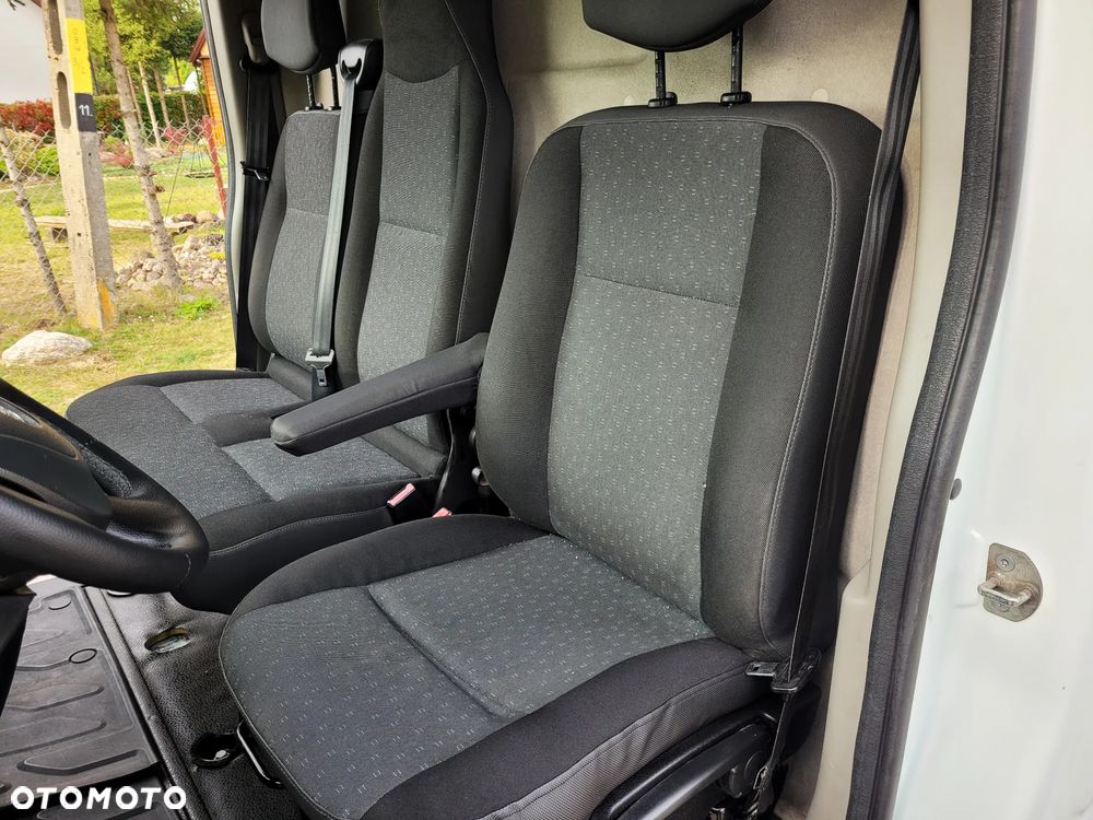 Renault Master - 22