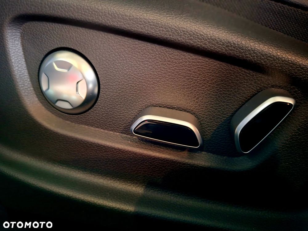 Hongqi H6 2.0T Deluxe - 15