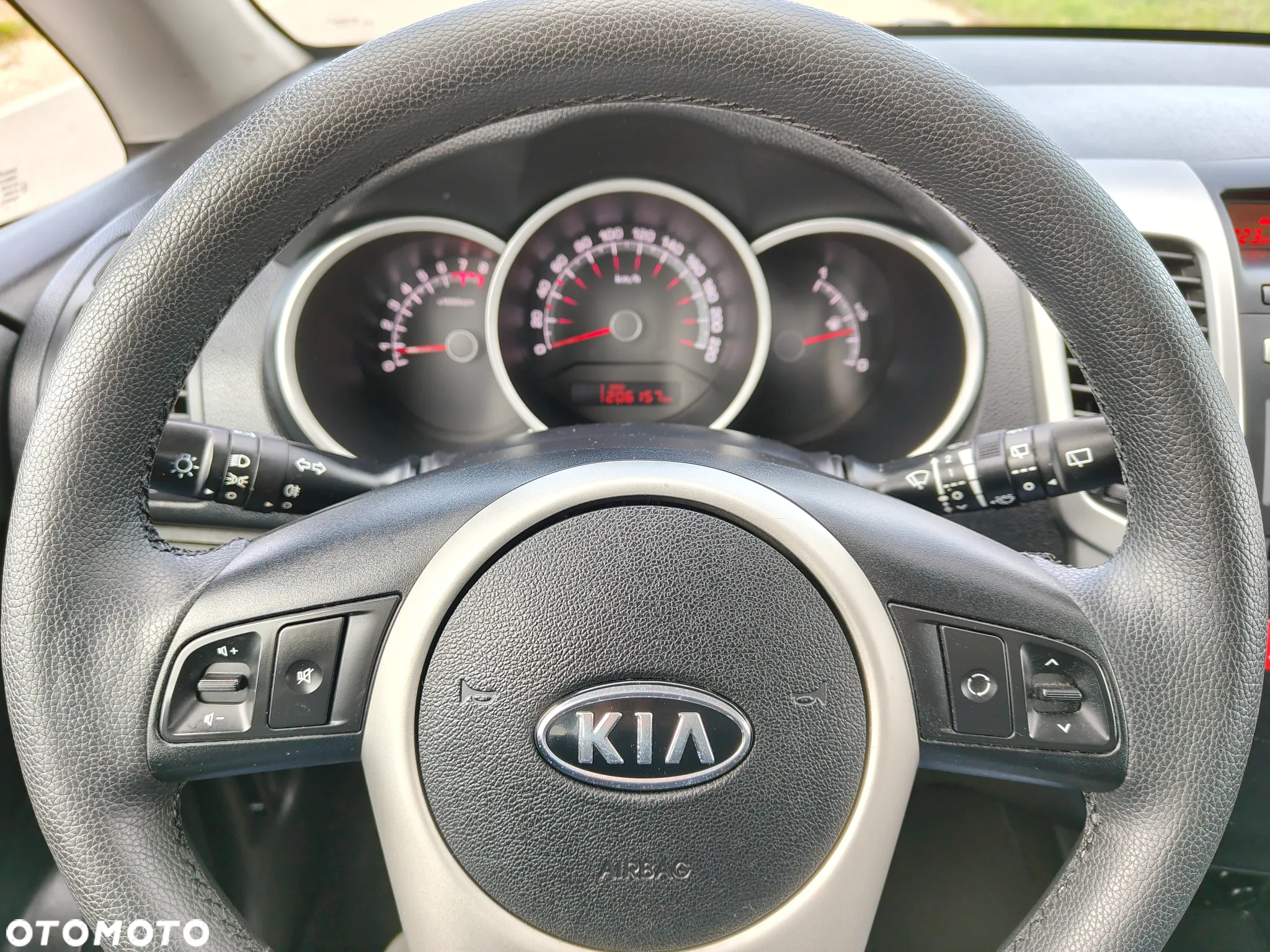 Kia Venga 1.4 L - 15
