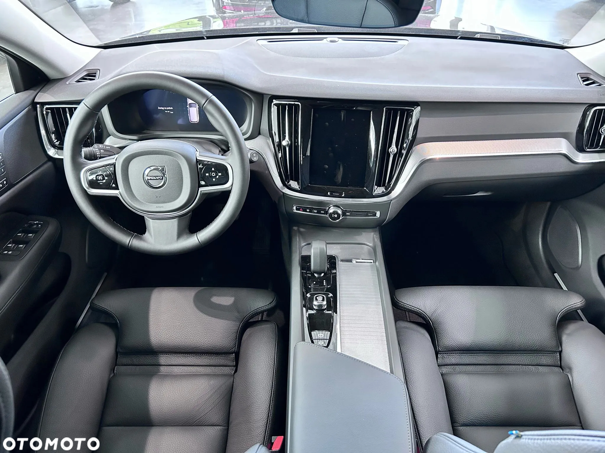 Volvo V60 B4 B Plus Dark - 20