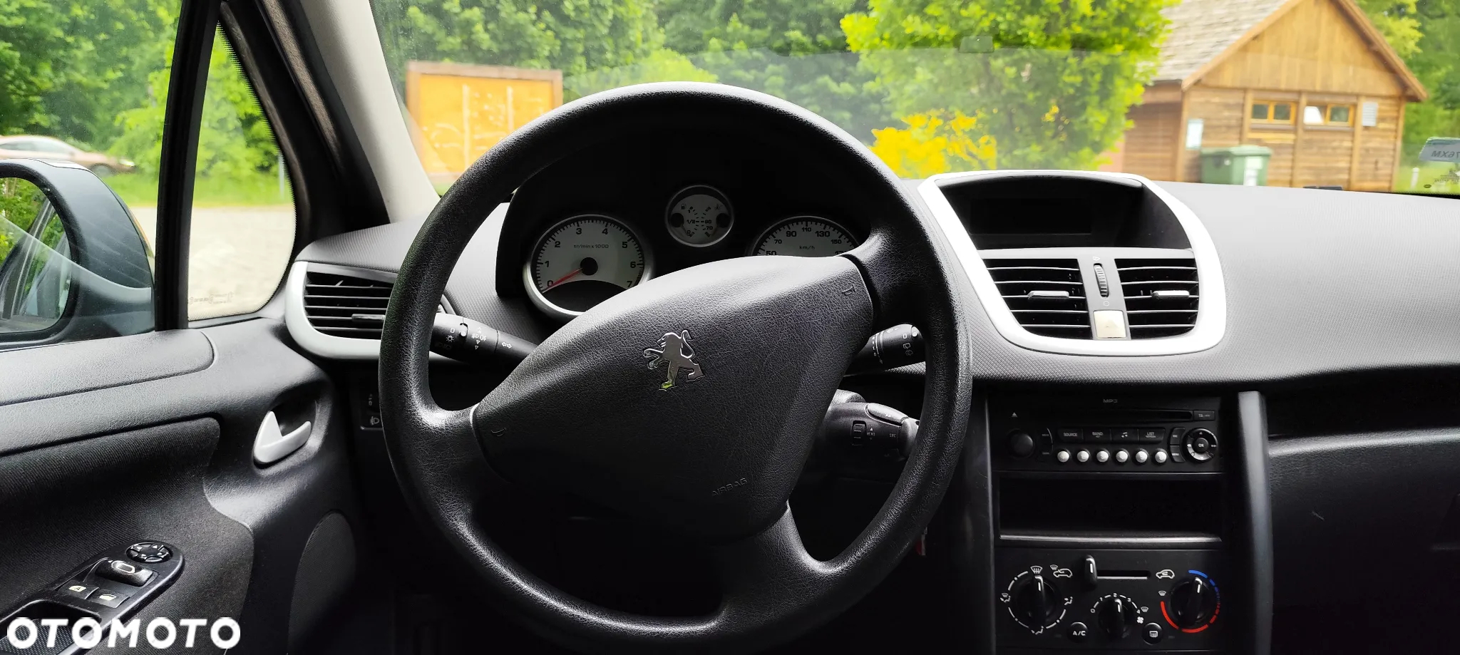 Peugeot 207 1.4 Trendy - 21