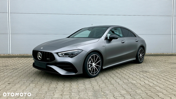 Mercedes-Benz CLA AMG 35 4-Matic 7G-DCT