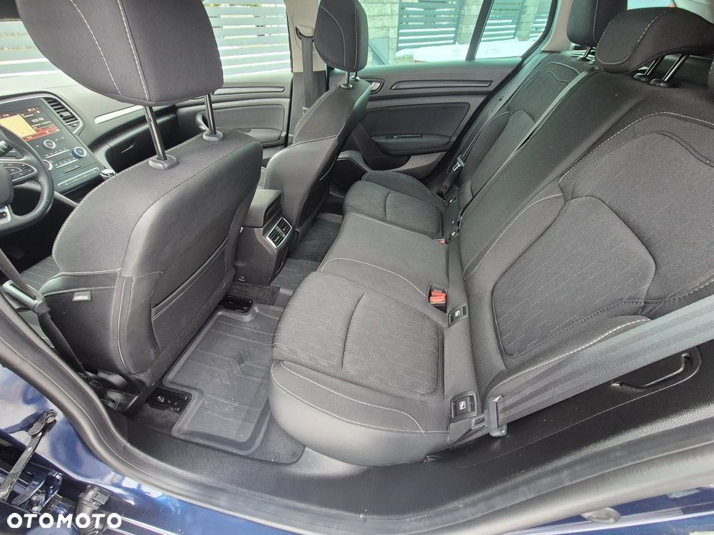 Renault Megane TCe 140 GPF LIMITED - 14