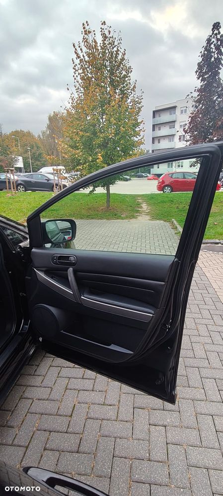Mazda CX-7 2.2 CD Exclusive + - 19