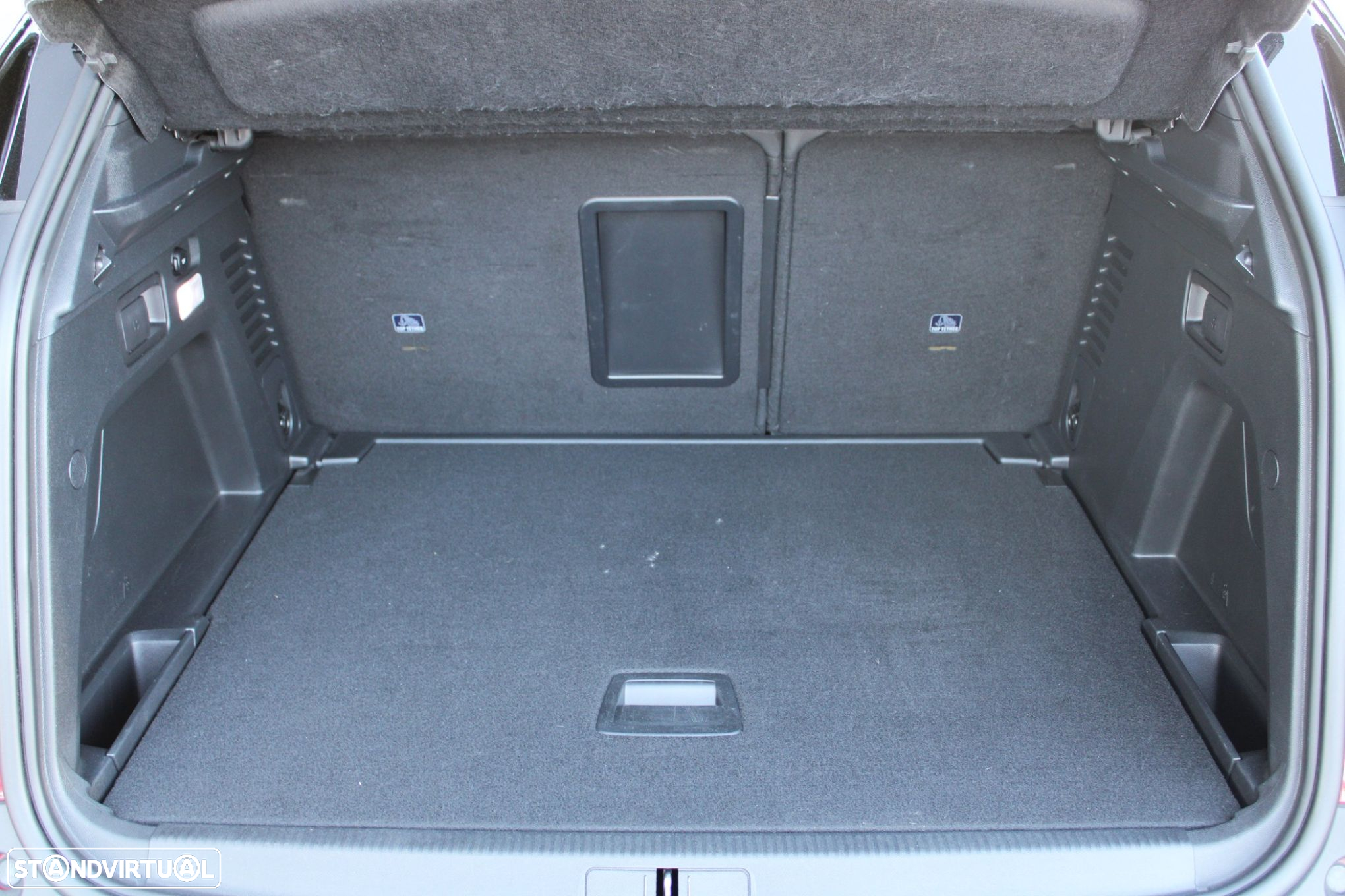 Peugeot 3008 1.2 PureTech GT Line EAT8 - 8