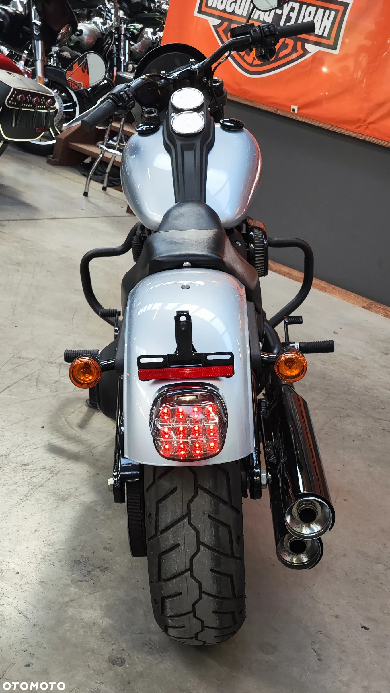 Harley-Davidson Dyna Low Rider - 8