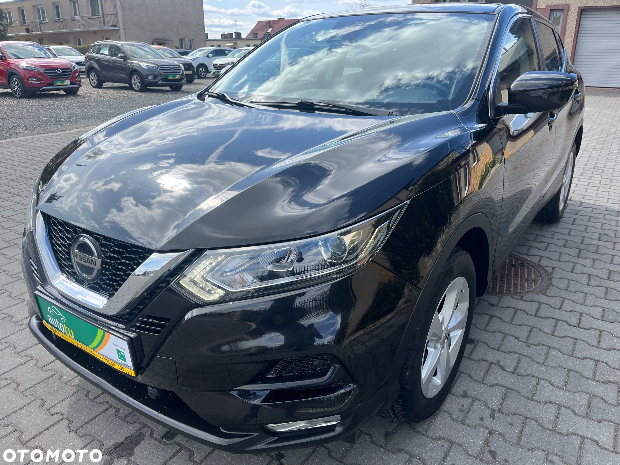 Nissan Qashqai 1.3 DIG-T MHEV Tekna - 2
