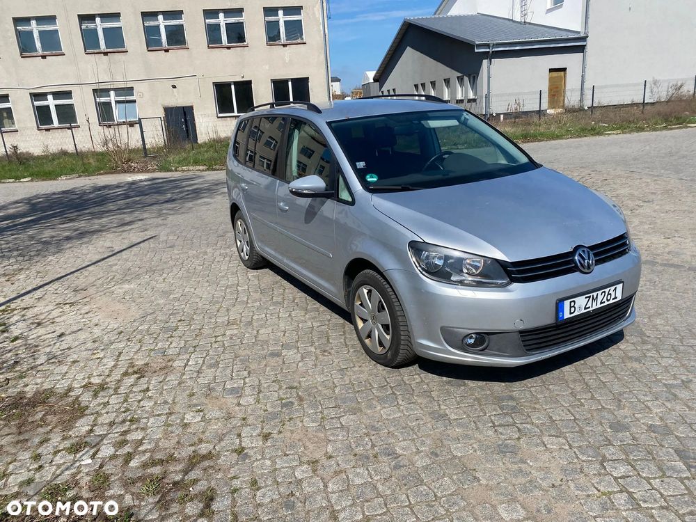 Volkswagen Touran 2.0 TDI DPF DSG STYLE - 1