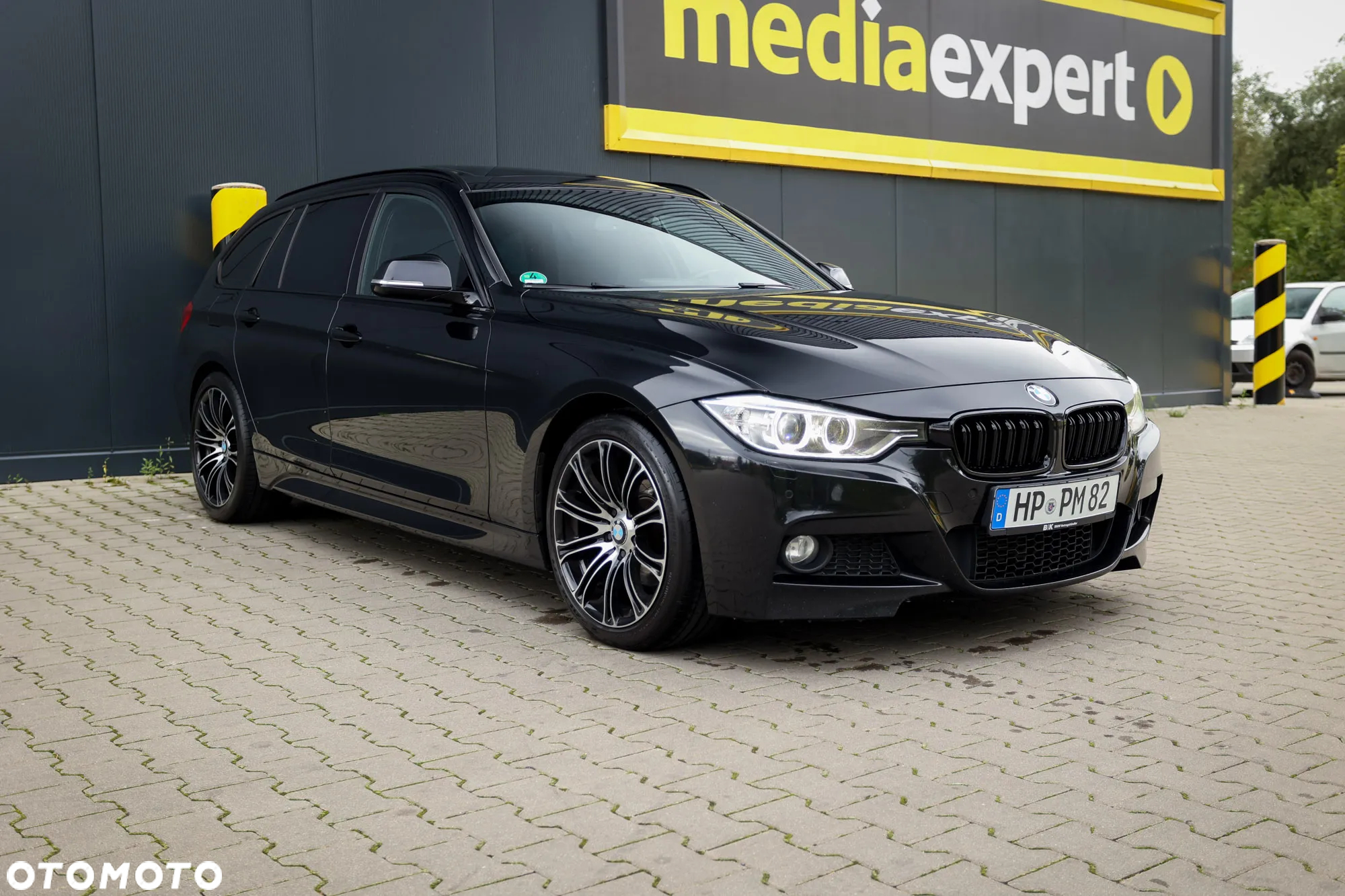 BMW Seria 3 320d Touring Sport Line - 9