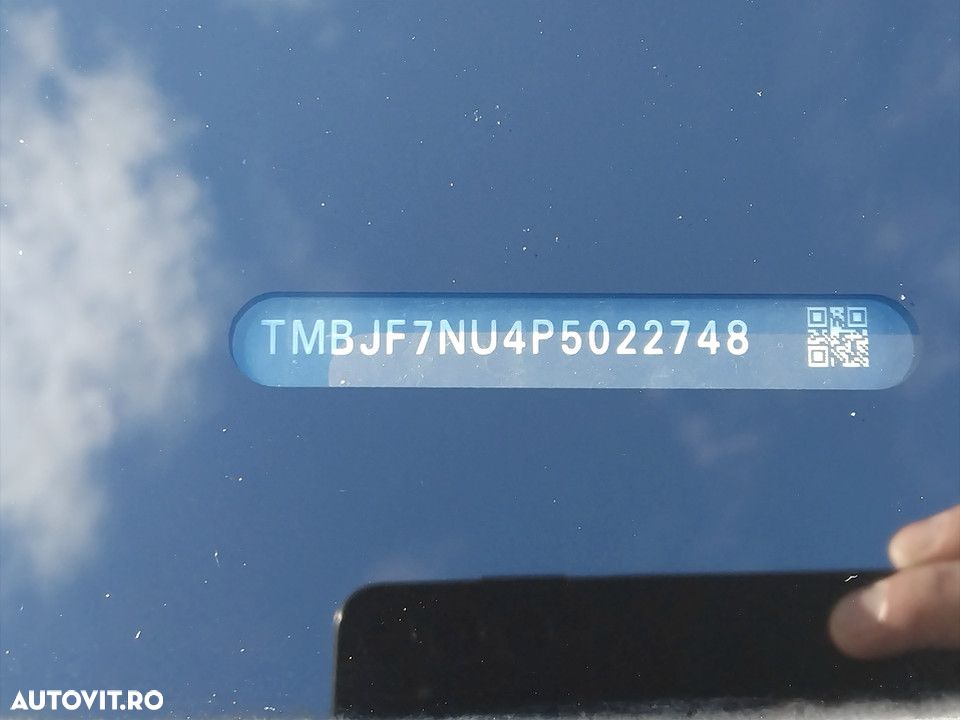 Skoda Karoq 2.0 TDI DSG Ambition - 27