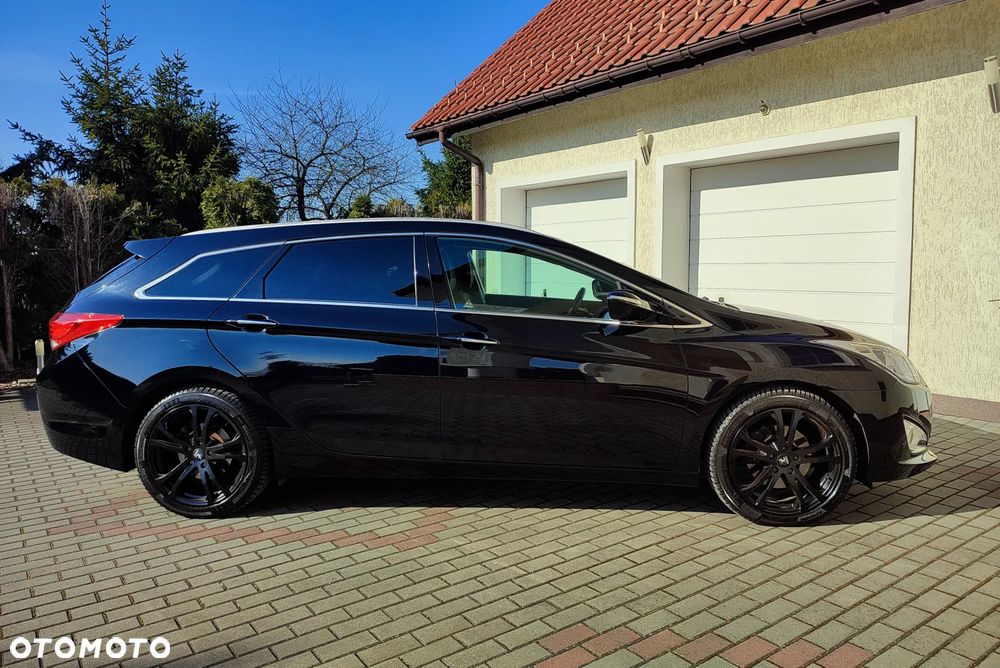 Hyundai i40 i40cw 1.6 Fifa World Cup Edition - 24