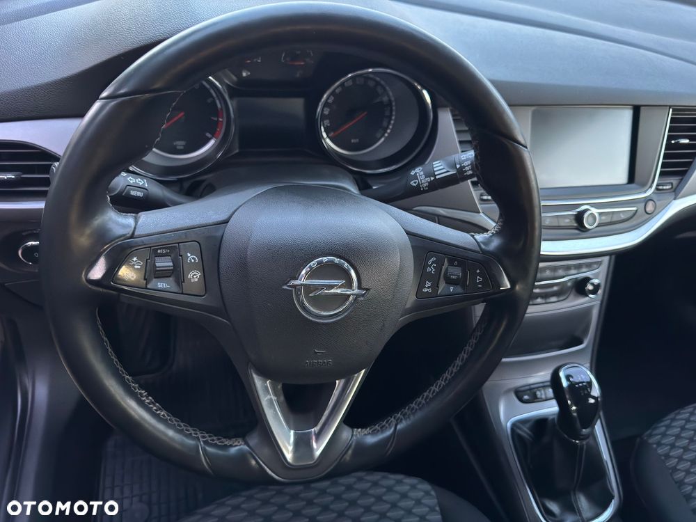 Opel Astra - 14