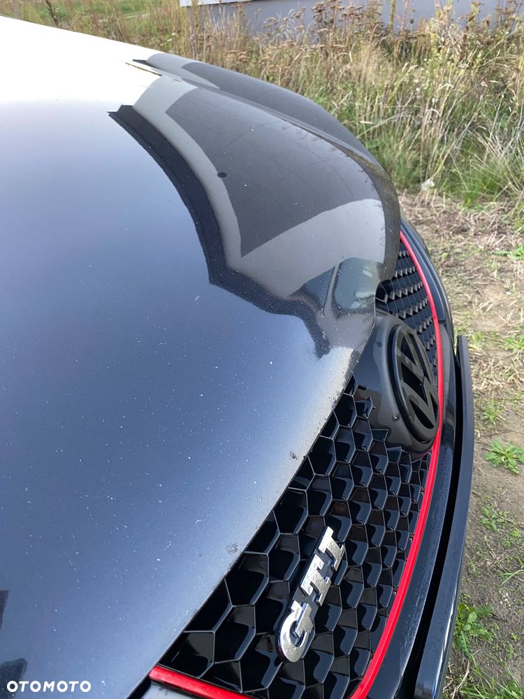 Volkswagen Golf 2.0 GTI - 11